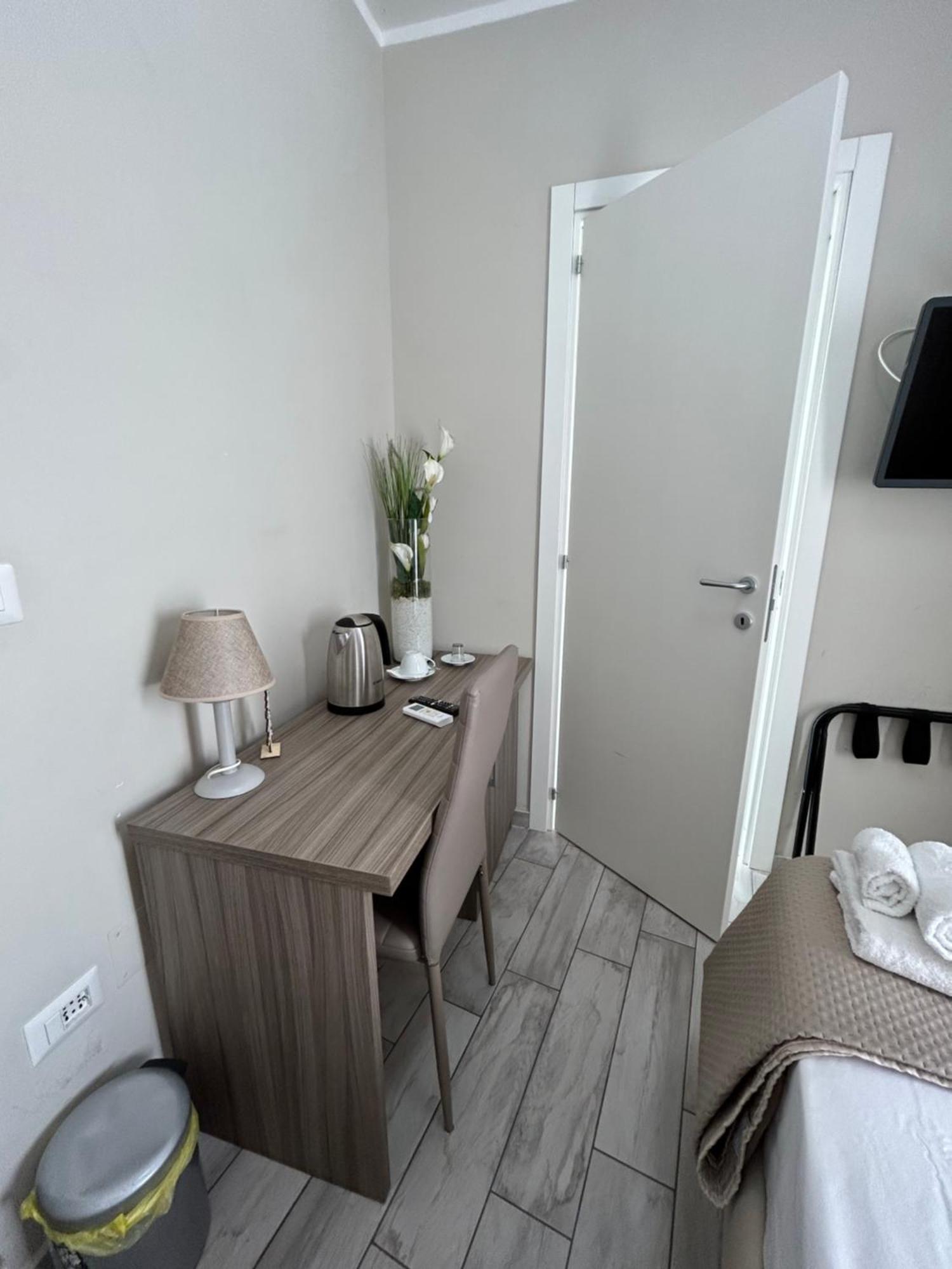 B&B Napoli Centrale N 74 외부 사진