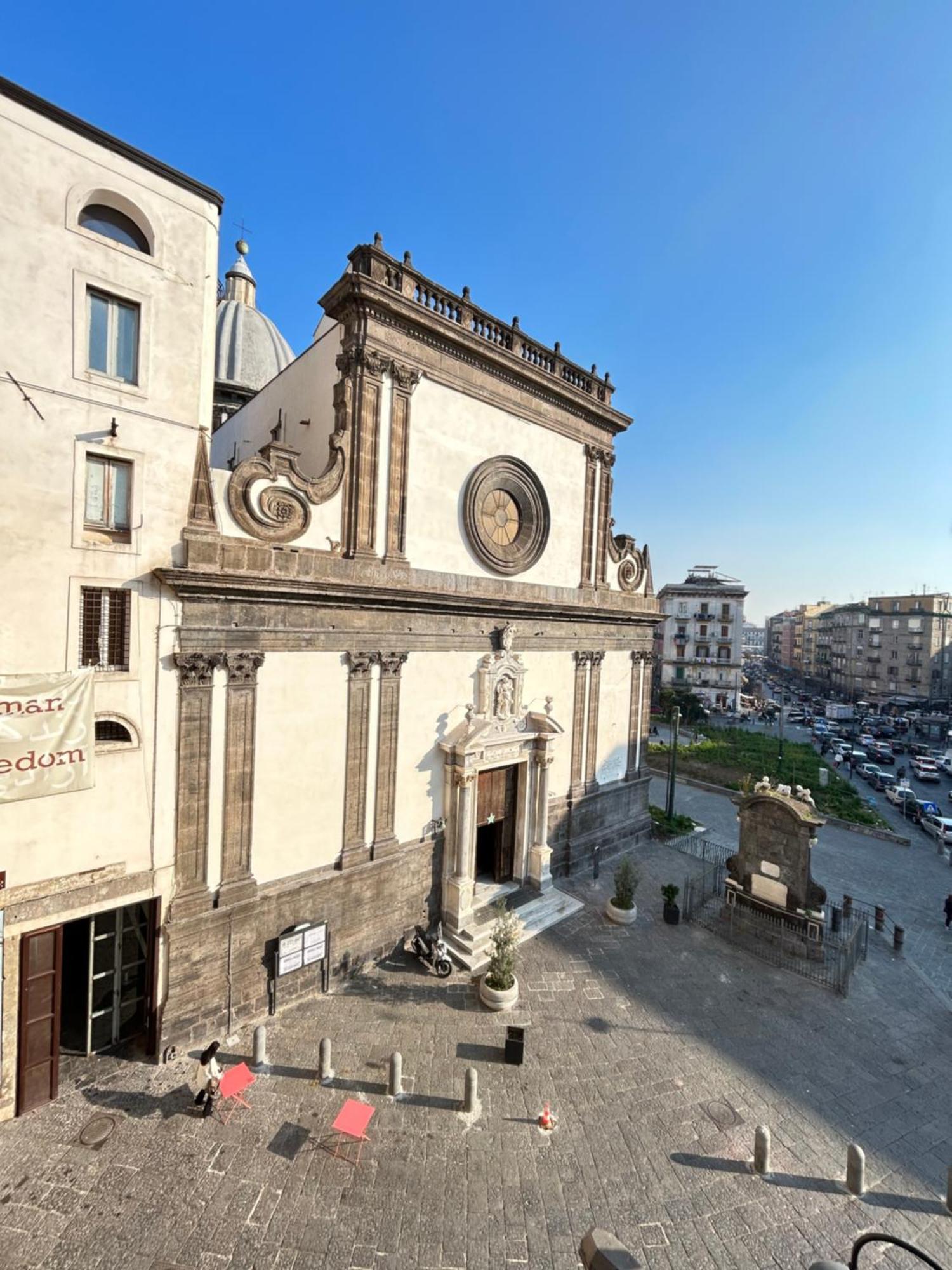 B&B Napoli Centrale N 74 외부 사진